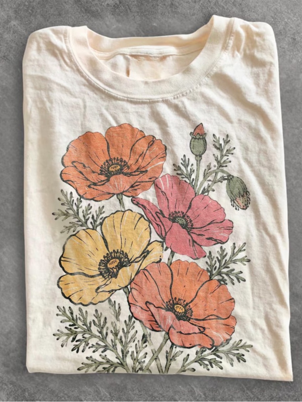 Women’s Comfort Ivory Floral Graphic Tee - Poppy Flowers Print